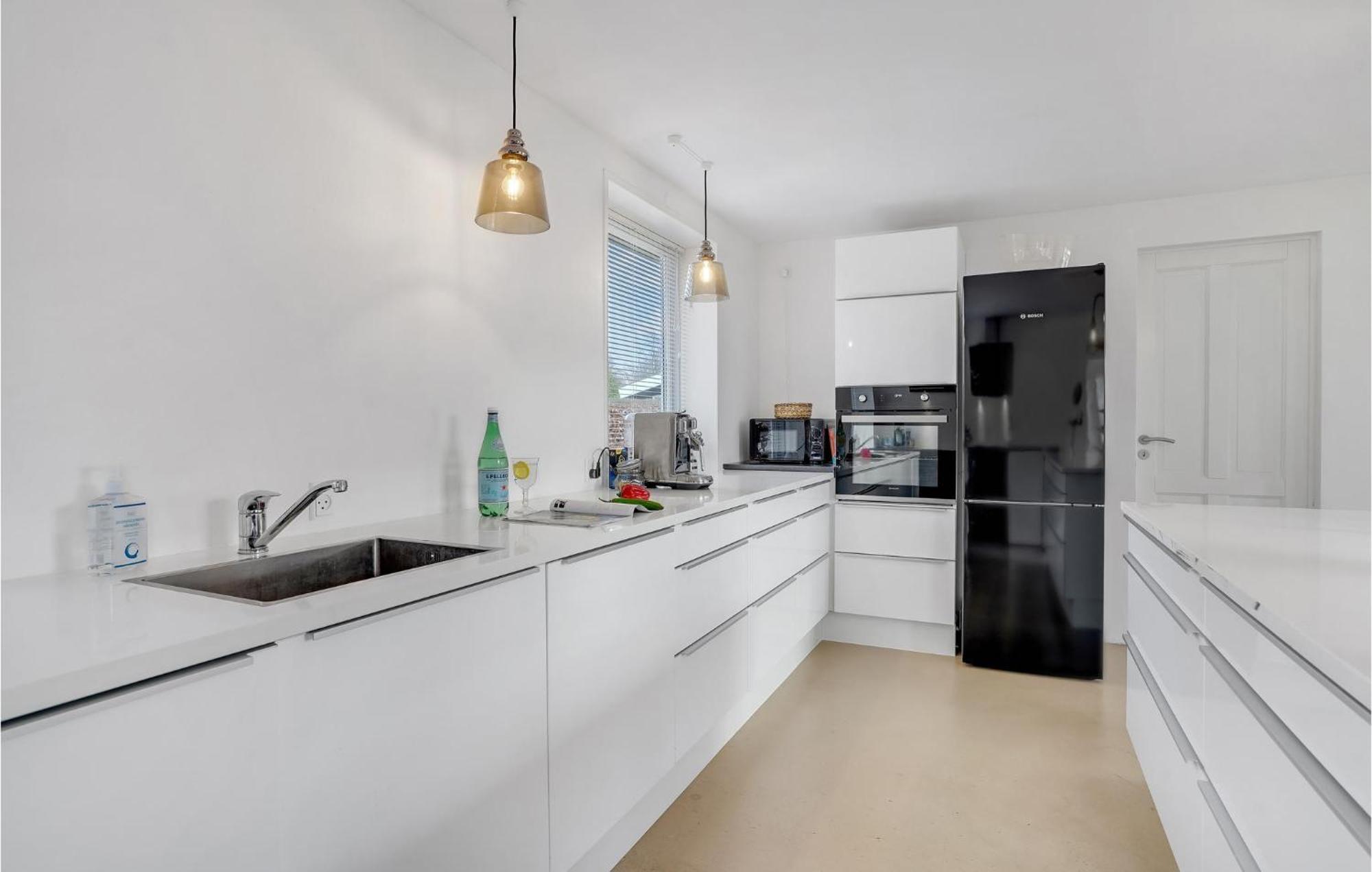 Gorgeous Home In Sunds With Kitchen エクステリア 写真